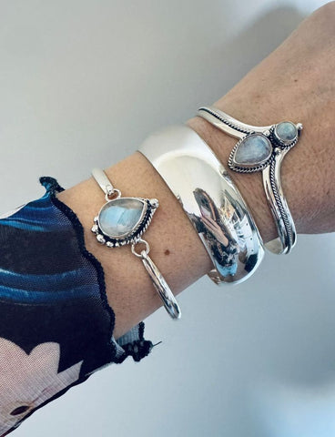 Naya Maansteen Bangle