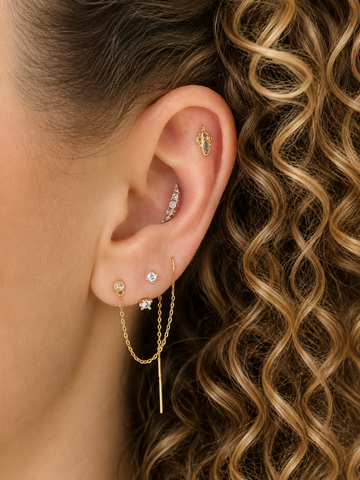 Elara Witte Topaas Flatback Piercing 14K Goldplated-1 ST.